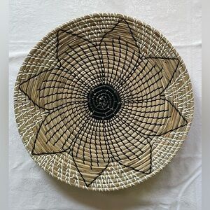 Seagrass Handmade Round Woven Basket Tray Sunflower Flower 20” Boho Wall Decor